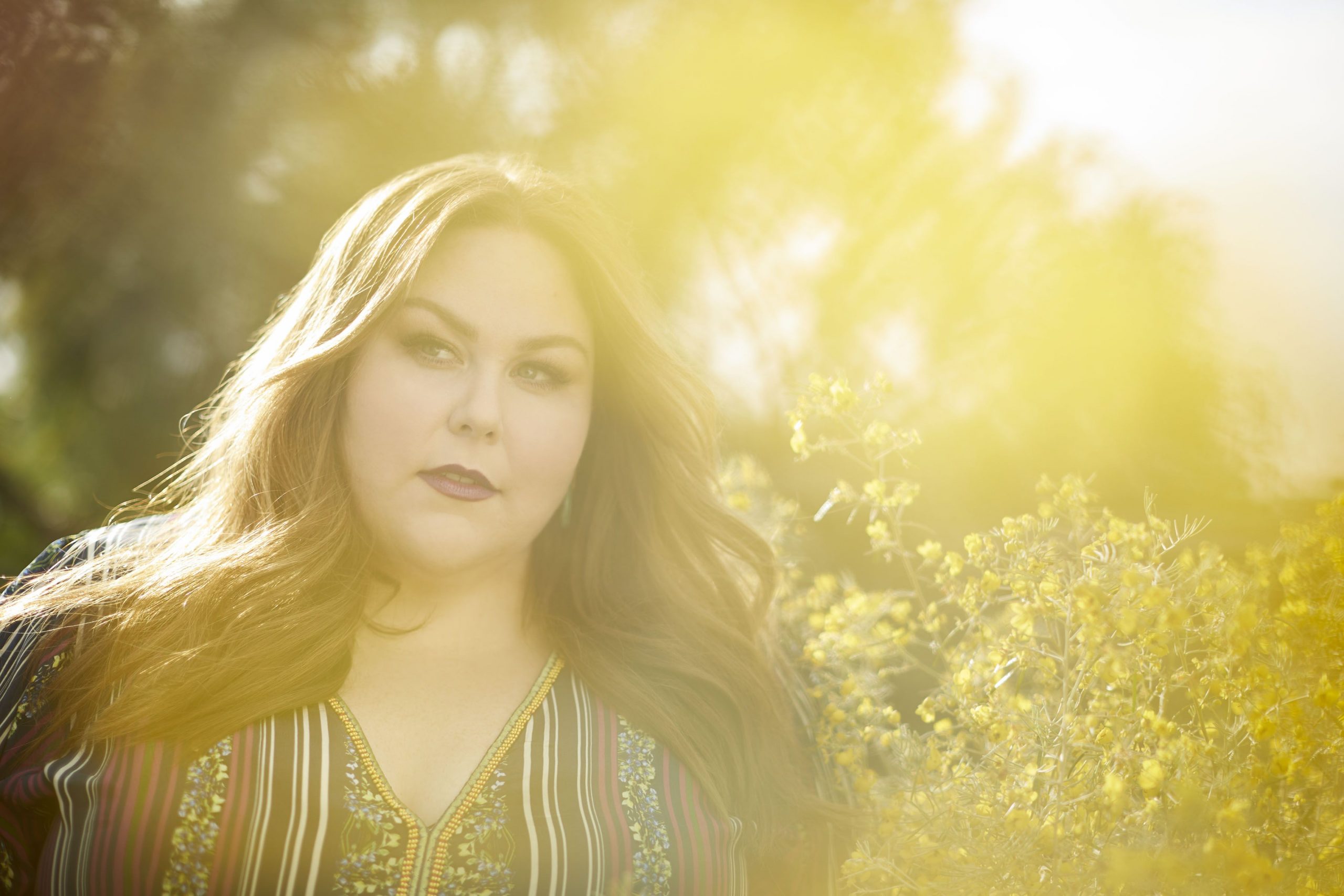 CHRISSY METZ RELEASES NEW SONG “TALKING TO GOD” UMG Nashville