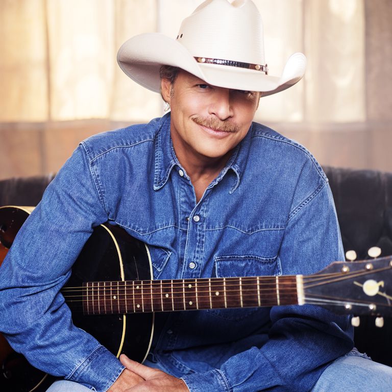 ALAN JACKSON TO TAKE UP RESIDENCY AT  COUNTRY MUSIC HALL OF FAME ® AND MUSEUM