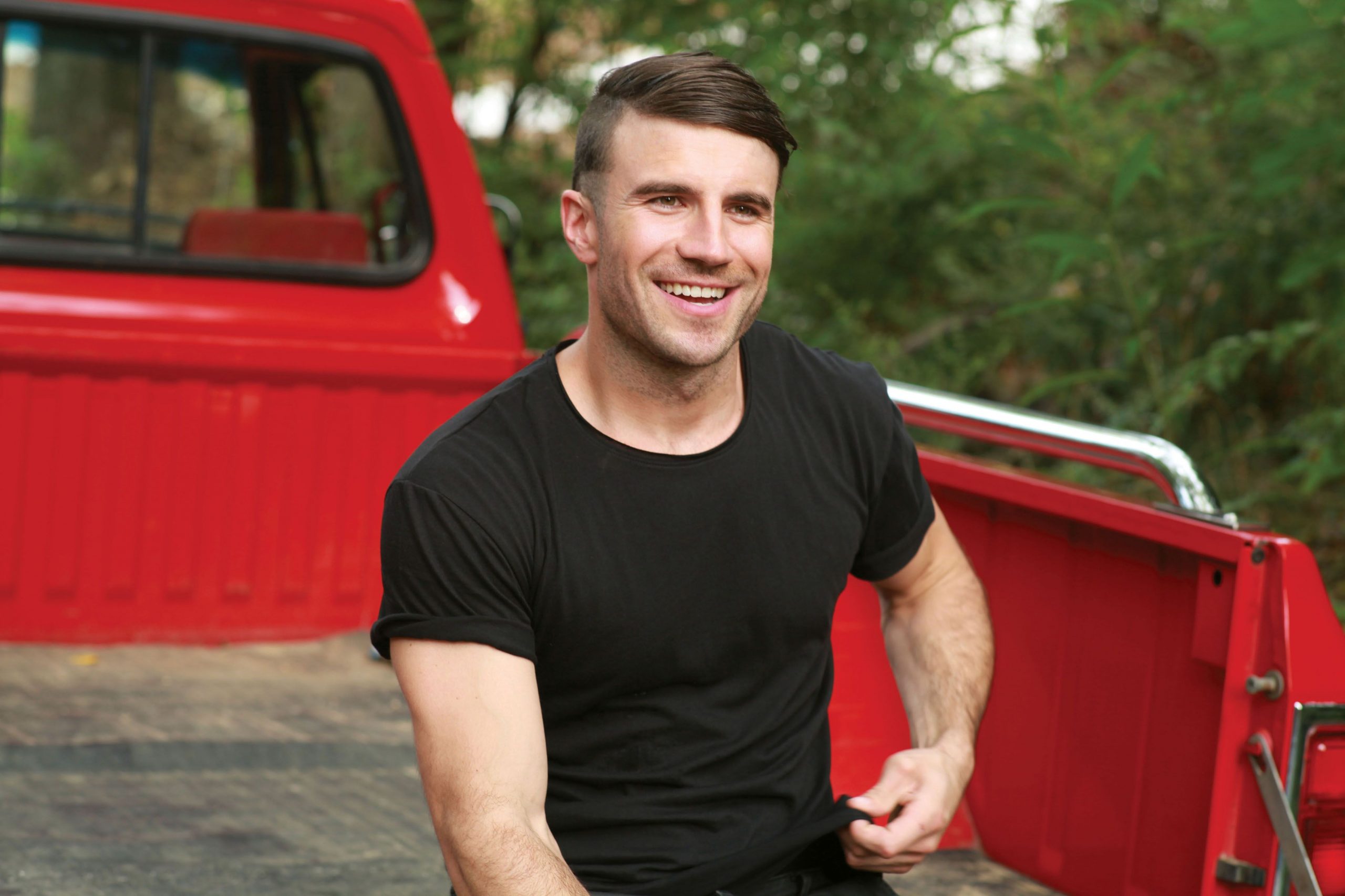 SAM HUNT IS AMONG THE FINAL NOMINEES FOR THIS YEAR’S ACM NEW ARTIST OF THE YEAR AWARD.
