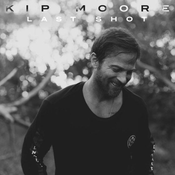 KIP MOORE’S “SMOLDERING” NEW SINGLE “LAST SHOT” IS AVAILABLE AT COUNTRY RADIO TODAY