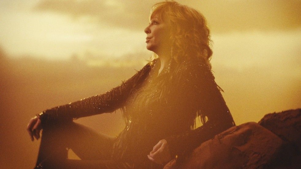 Reba McEntire Releases New Music Video for “I Can’t”